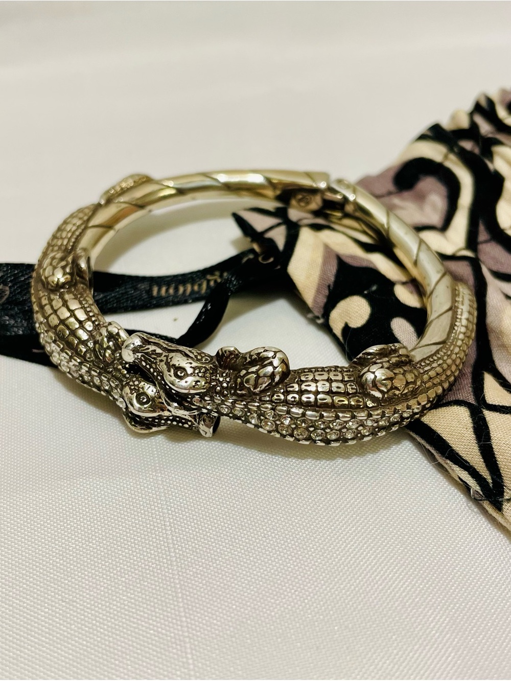 Brighton “Later Gator” Collection - 2 Kissing Gators & Clapper Style Bracelet - Picture 15 of 16